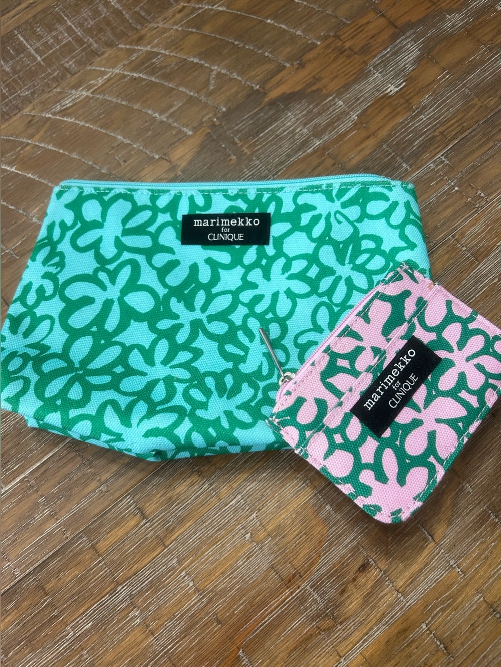 Marimekko for Clinique small make up bag set
